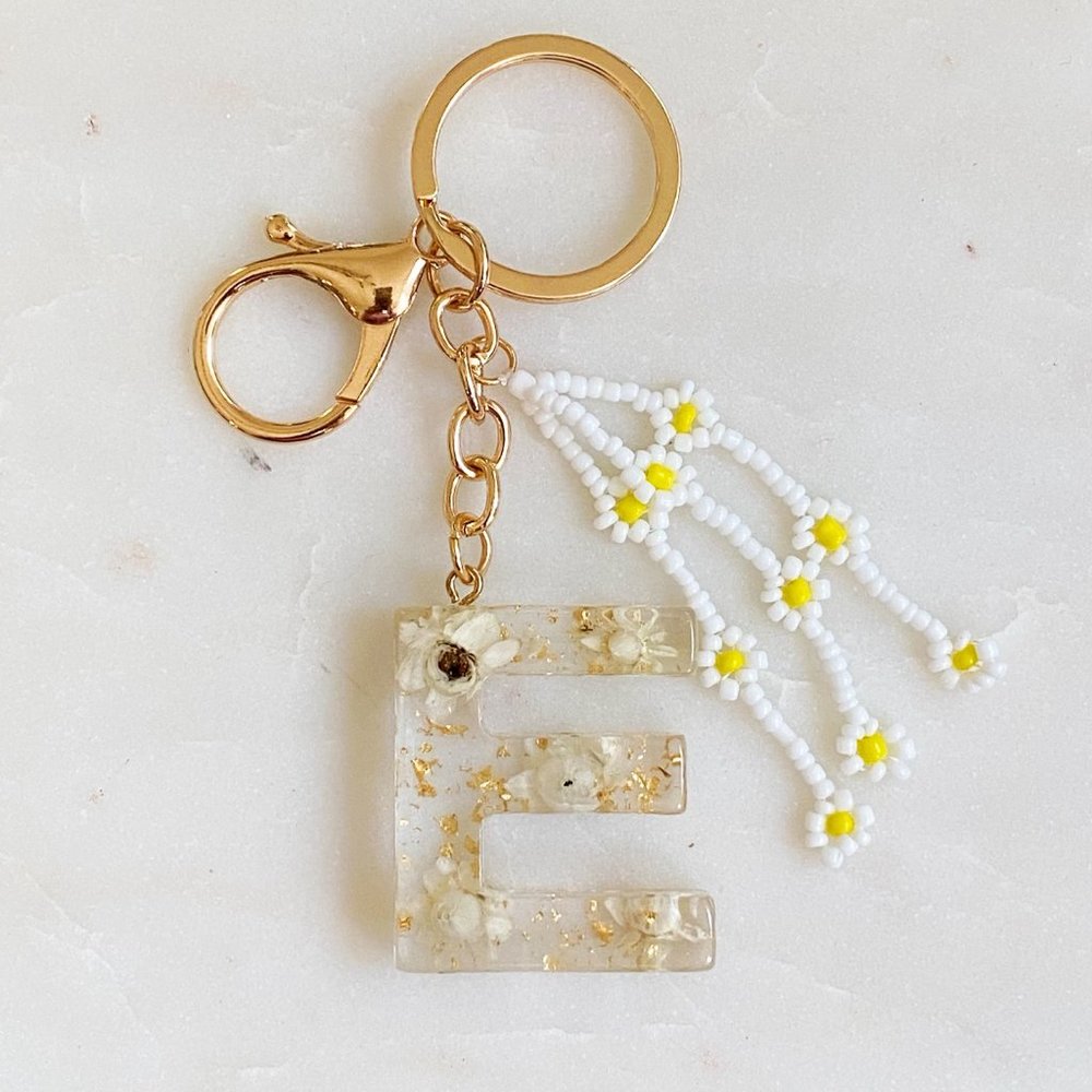 Baby Daisy Initial Key Chain - Picture 7 of 16